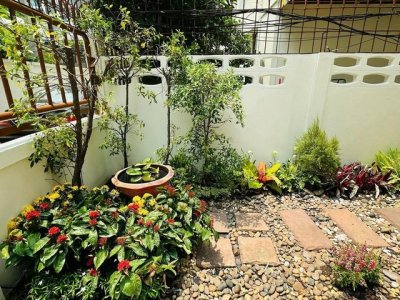 ให้เช่าบ้านเดี่ยว 4 ชั้น 5 ห้องนอน ย่านพร้อมพงษ์ ซอยสุขุมวิท 31 ตกแต่งพร้อมเฟอร์นิเจอร์ ใกล้ BTS พร้อมพงษ์, Emporium ** รับ Air Bnb - รูปที่ 3