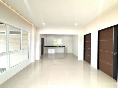บ้านเดี่ยวสร้างใหม่ ในหมู่บ้าน AREEYA VILLA   พัทยา - หนองปรือ  ใกล้ สภ.หนองปรือ - รูปที่ 4