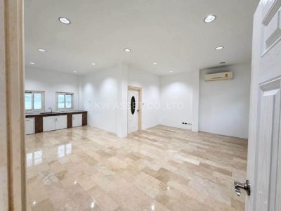 ให้เช่า โกดัง-คลังสินค้าพร้อมออฟฟิศ 1,360 ตรม. ที่ดินเนื้อที่ 1 ไร่ ครึ่ง ประเวศ กรุงเทพ - รูปที่ 7