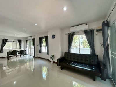 บ้าน 2 ชั้น เฟอร์นิเจอร์ครบ พร้อมเข้าอยู่ หางดง เชียงใหม่ - รูปที่ 3