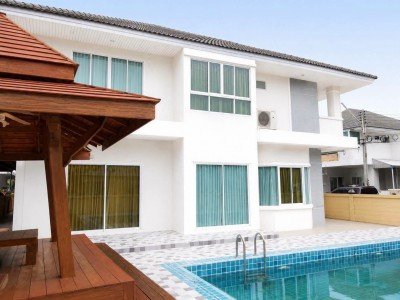 poovillaพานทอง ใกล้อมตะเฟส6-10 บ้านเดี่ยว 2 ชั้นหลังใหญ่มาก - รูปที่ 2