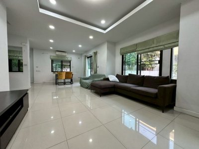 ขายบ้านเดี่ยว 2 ชั้น หมู่บ้านมณีรินทร์ ไพรเวซี่ ศรีราชา หนองขาม ชลบุรี FP-H02502 - รูปที่ 2