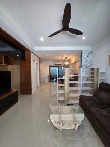 ขาย/ให้เช่า ทาวน์โฮม 3 ชั้น | Plex Residence เกษตร–นวมินทร์ 111 ทำเลดี ใกล้ Central EastVille เชื่อมต่อถนนหลักและทางด่วนได้สะดวก - รูปที่ 4