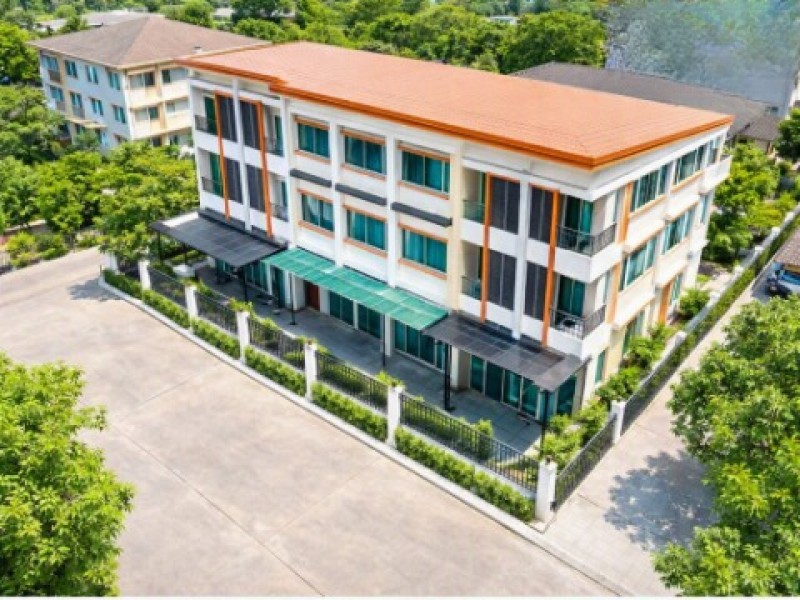 ลาดกระบัง เช่าทาวน์โฮม 3 ชั้นให้เช่า 3 นอน Lotusลาดกระบัง 840ม. แยกประชาพัฒนา 700ม. 3 น้ำ สนามบินสุวรรณภูมิ