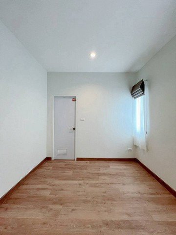 บ้านเดี่ยวหรู 2 ชั้น พื้นที่กว้างขวาง บรรยากาศร่มรื่น สันกำแพง - รูปที่ 3