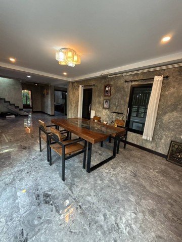 ให้เช่า 15,000 บาท/เดือน บ้านเดี่ยวสไตล์ Loft #แม่โจ้ #สันทราย ที่ดินกว้าง 1 ไร่ 2 งาน  บ้านปูนเปลือยผสมงานไม้ มีเสน่ห์เฉพาะตัว - รูปที่ 5