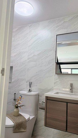 บ้านสร้างใหม่สไตล์ Modern Contemporary เดินทางสะดวก สันทราย - รูปที่ 6