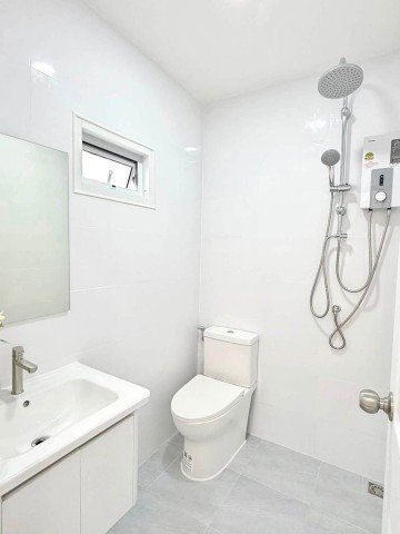 หมู่บ้าน รัตนากรวิลเลจ5 บ้านเดี่ยวซอยเนิน ทำเลดีตรงข้ามอนามัยหนองสมอ - รูปที่ 5