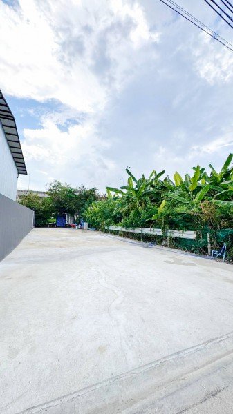 โรบินสันศรีสมาน 645 ม.215 ตร.ว. 845 ตร.ม. หน้ากว้าง 34 เมตร  โกดังให้เช่า แจ้งวัฒนะ ติวานนท์ ปากเกร็ด 52-58 วัดสีกัน 1.1 กม. - รูปที่ 4