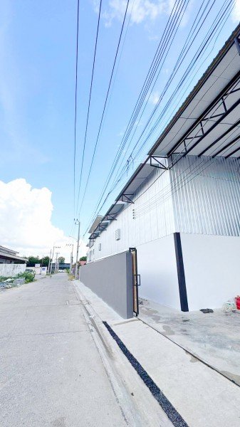 โรบินสันศรีสมาน 645 ม.215 ตร.ว. 845 ตร.ม. หน้ากว้าง 34 เมตร  โกดังให้เช่า แจ้งวัฒนะ ติวานนท์ ปากเกร็ด 52-58 วัดสีกัน 1.1 กม. - รูปที่ 3