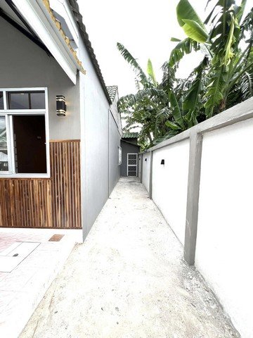 ด่วนหลุดจอง  ทาวน์เฮาส์รีโนเวทใหม่ทั้งหลัง หมู่บ้านณัฐยา  24 ตร.ว. 2 ห้องนอน 1 ห้องน้ำขายเพียง 1.89 - รูปที่ 2