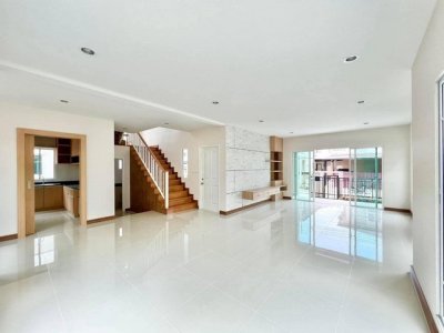 บ้านให้เช่า ภัสสร เพรสทีจ ปิ่นเกล้า-เพชรเกษม พุทธมณฑลสาย 4 ปรับปรุงใหม่ทั้งหลัง - รูปที่ 4