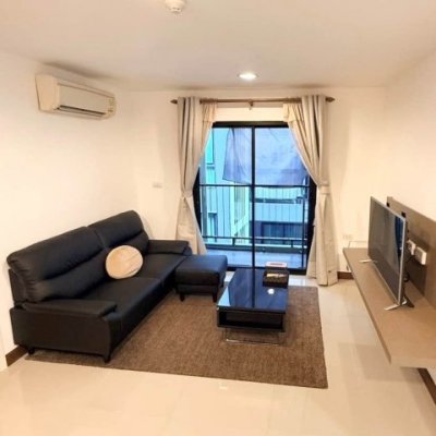 Zenith Place Sukhumvit 42 7th Floor Fully Furnished With Parking Near BTS Ekkamai