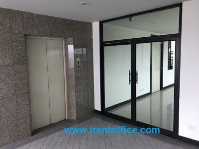 004123 ให้เช่า สำนักงาน อาคาร ฟลาย แอนด์ เซ็นส์ 39000 บาทต่อเดือน 1 ตารางวา ใกล้กับ - ห้องนอน 1 ห้อง ห้องน้ำ 1 ห้อง - รูปที่ 4