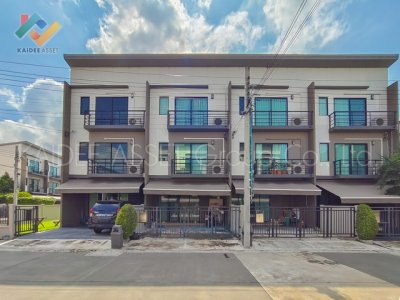 บ้านกลางเมือง ศรีนครินทร์ - อ่อนนุช ทาวน์โฮม สุขุมวิท 77