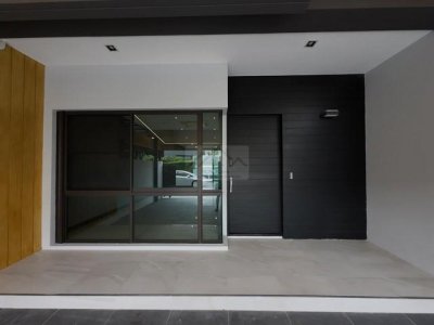 ขายทาวน์โฮม 3 ชั้น 29.9 ตร.ว. The Landmark เอกมัย-รามอินทรา Luxury ใกล้เลียบด่วน - รูปที่ 2