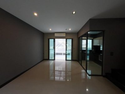 ขายทาวน์โฮม 3 ชั้น 29.9 ตร.ว. The Landmark เอกมัย-รามอินทรา Luxury ใกล้เลียบด่วน - รูปที่ 4