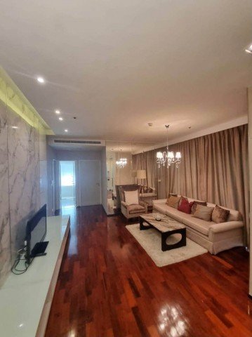 Noble Ora Thonglor 11th Floor Newly Renovated Fully Furnished Near BTS Thong Lo