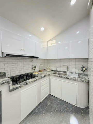 บ้านแฝด รีโนเวทใหม่ มบ คลาสสิคโฮม 2 ซอยเขาน้อย[น้ำไม่ท่วม] - รูปที่ 3