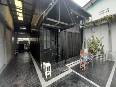 ให้เช่าบ้านพร้อมสตูดิโอ 54 ตรว. เพดานสูง ลาดพร้าว 134 เหมาะทำออฟฟิศ หรือสตูดิโอ จอดรถ 7 คัน ใกล้ MRT บางกะปิ ซอยตรงข้าม รพ.เวชธา - รูปที่ 3