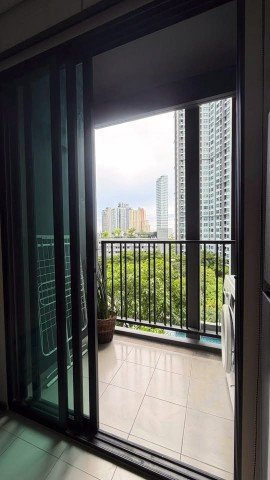 The Base Park East Sukhumvit 77 7th Floor Fully Furnished Pool View Near BTS On Nut - รูปที่ 8