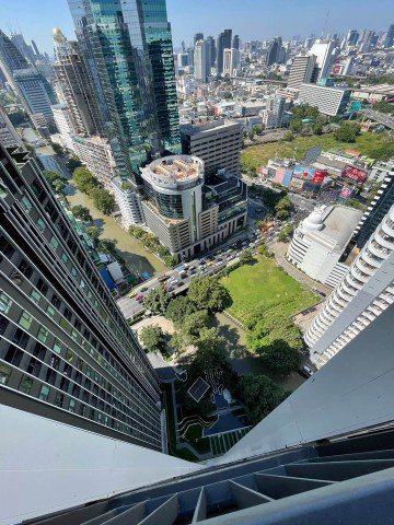 Life One Wireless 36th Floor Fully Furnished Baiyoke View Near BTS Ploenchit - รูปที่ 5