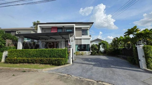 บ้านเดี่ยว 2 ชั้น เซนโทร พหล - วิภาวดี 1 ตกแต่งครบพร้อมอยู่ เดินทางสะดวกมาก