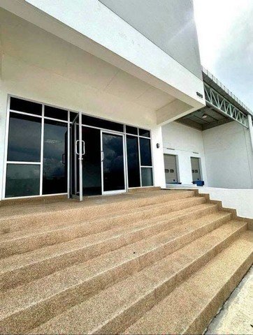 ให้เช่าโกดัง-คลังสินค้า 1,700 ตรม. ผังสีม่วง ใกล้เครือสหพัฒน์ แหลมฉบัง ศรีราชา ชลบุรี - รูปที่ 6