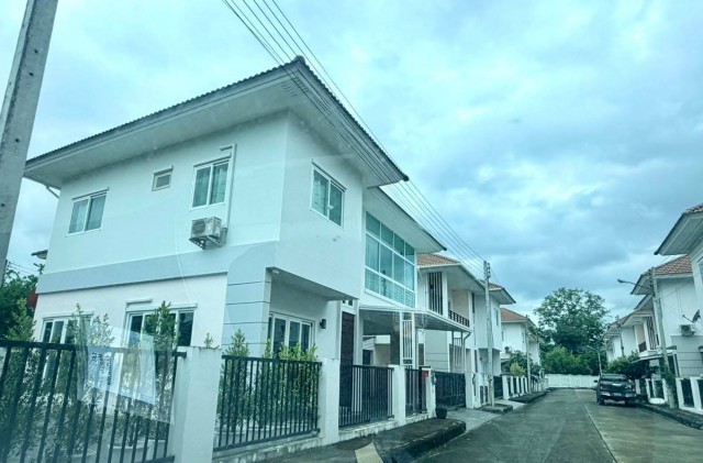 บ้านเช่าโครงการล้านนาเฮอริเทจ เพียง 20,000 บาท/เดือน! บ้านกว้าง ฟังก์ชันครบ มีพื้นที่รอบบ้าน