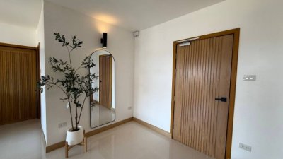 ปล่อยเช่าคอนโดหรู วิวเมืองเชียงใหม่แบบพาโนรามา | 84 ตร.ม. ชั้น 8 SKY BREEZE CONDO | Japandi x Warm Mid-century - รูปที่ 6