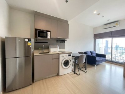 Whizdom Connect Sukhumvit 32nd Floor Fully Furnished Unblocked View Near BTS Punnawithi