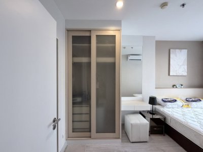 Up Ekkamai Sukhumvit 63 13th Floor Fully Furnished South Facing Ekkamai Road - รูปที่ 6