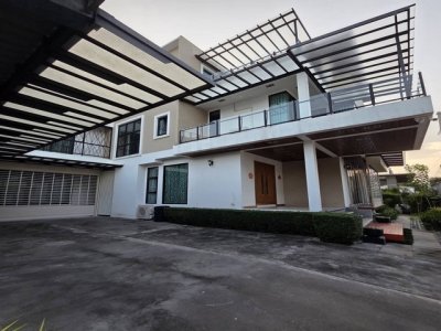 ขายบ้านเดี่ยว 3 ชั้น ขนาด 296 ตรว. สุขุมวิท 101 ซอยปุณณวิถี 27 พร้อมลิฟท์ ใกล้ BTS ปุณณวิถี - รูปที่ 8