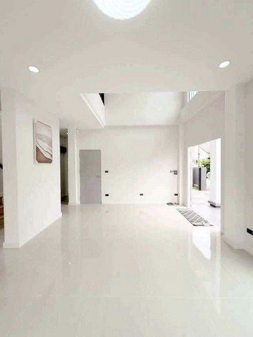 บ้านเดี่ยว 2 ชั้น สไตล์หรู พร้อมเข้าอยู่ สันผักหวาน - รูปที่ 6