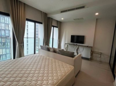 Noble Ploenchit 12th Floor Building A Pool View Private Elevator Near BTS Ploenchit - รูปที่ 3