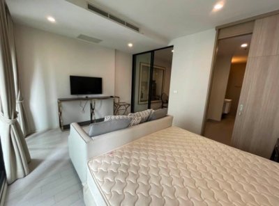 Noble Ploenchit 12th Floor Building A Pool View Private Elevator Near BTS Ploenchit - รูปที่ 2