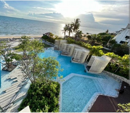 ขายคอนโด 2 ห้องนอน Privatte Beach วีรันดา บีช รีสอร์ท พัทยา (Veranda Beach Front Resort Pattaya) ตำบลนาจอมเทียน อำเภอสัตหีบ จังหวัดชลบุรี