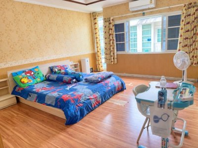Private Zone หน้าบ้านไม่ชนใคร! ขายทาวน์โฮม 3 ชั้น ขนาดใหญ่ โครงการซูพีเรียร์ วิลเลจ (Superior Village) บางแค เหมาะทำโฮมออฟฟิศ - รูปที่ 8