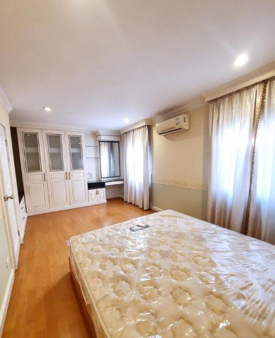 ถ.ราชพฤกษ์6-8 จรัญBTS บางหว้า พร้อมเฟอร์ฯ สระว่ายน้ำ ให้เช่า Townhome หรู ราชพฤกษ์-จรัญ 13  สไตล์อิตาเลียน - รูปที่ 3
