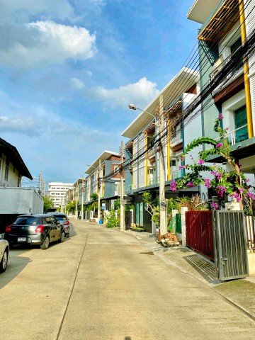 แยกแจ้งวัฒนะ 500 ม.เมืองทองธานี ให้เช่าทาวน์โฮม 3 ชั้นฟังก์ชั่น 3 นอน 3 น้ำ ขนาดที่ดิน 30 ตร.ว.พื้นที่ใช้สอย140 ตร.ม.ใกล้รร.คลองเกลือ 600 ม. - รูปที่ 6