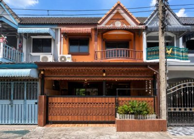 หมู่บ้านซื่อตรง ลีลาวดี ซอยพหลโยธิน 54/1 สายไหม ทาวน์โฮม 2 ชั้น ราคาพิเศษ ซอยลัดทะลุได้หลายเส้นทาง เดินทางสะดวก ใกล้รถไฟฟ้าและทางด่วน