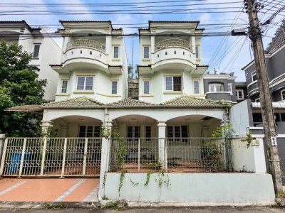 หมู่บ้านเศรณีดอนเมือง-สรงประภา ซอยวัดเวฬุวนาราม 18 ดอนเมือง ทาวน์โฮม 3 ชั้น 2 หลังติดกัน ทำเลศักยภาพ เชื่อมต่อถนนหลักหลายเส้นทาง ราคาพิเศษ