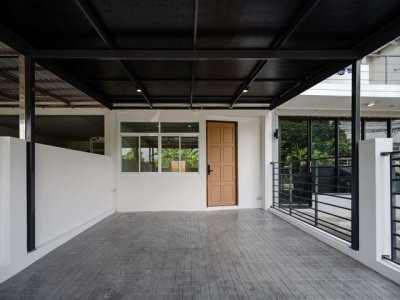 ให้เช่าทาวน์โฮม 3 ชั้น 206 ตรม. 4 ห้องนอน รีโนเวทใหม่ ลาดพร้าว–นาคนิวาส ใกล้เลียบด่วน - รูปที่ 3