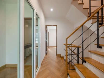 ให้เช่าทาวน์โฮม 3 ชั้น 206 ตรม. 4 ห้องนอน รีโนเวทใหม่ ลาดพร้าว–นาคนิวาส ใกล้เลียบด่วน - รูปที่ 7