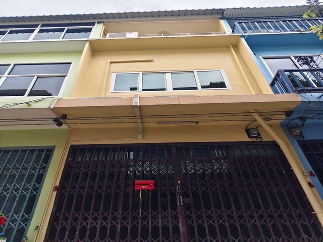 รหัสC7339 ให้เช่าอาคารพาณิชย์ 3ชั้น ถนนศรีบำเพ็ญ ถนนสาทร ถนนพระราม4 ใกล้MRT ลุมพีนี