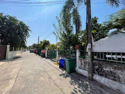 ขายที่ดินพร้อมบ้านชั้นเดียว 129 ตรว. ลาดพร้าว 71 สังคมสงเคราะห์ 24 เลียบด่วน ถนนซอยกว้าง เดินทางสะดวก - รูปที่ 5