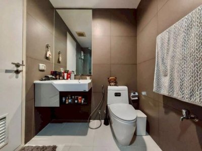Up Ekkamai 25th Floor Fully Furnished City View Near BTS Ekkamai - รูปที่ 8