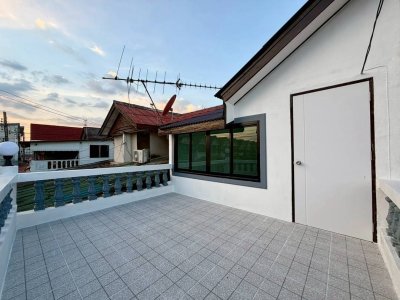 ขายทาวน์เฮาส์ 2 ชั้น ทรายทองนิเวศน์ ตกแต่งใหม่พร้อมอยู่ ทำเลดีเมืองนนทบุรี ใกล้รถไฟฟ้าสายสีชมพู (ซอยติวานนท์ 45) - รูปที่ 6