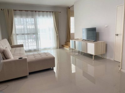 ให้เช่าทาวน์โฮม 3 ชั้น 3 ห้องนอน บ้านกลางเมือง สวนหลวง เฉลิมพระเกียรติ ร.9 ซอย 28 ตรงข้ามสวนหลวง - รูปที่ 7