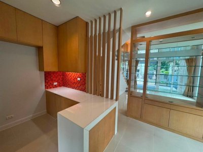 ให้เช่าทาวน์โฮม 3 ชั้นหลังมุม 3 ห้องนอน บ้านกลางเมือง เออร์บาเนี่ยน พระราม 9-ลาดพร้าว ซอยลาดพร้าว 84 ใกล้ MRTลาดพร้าว 71 ใกล้ทางด่วน - รูปที่ 4